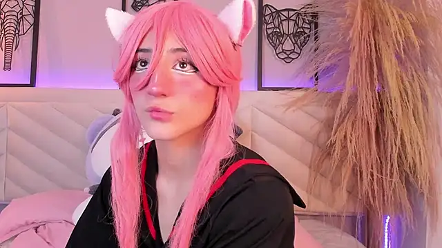 miia  baker online show from 02.04.25