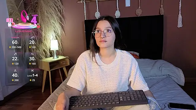 Snapshot of Elecktra_sweet chatting on 02.12.26 Elecktra sweet online show from 02.12.26