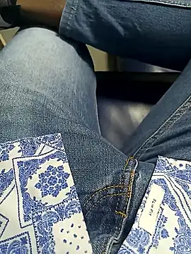 Snapshot of bangaloresexyguy chatting on 01.08.26 bangaloresexyguy online show from 01.08.26