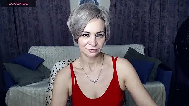 Blonde lola444 online show from 12.18.24