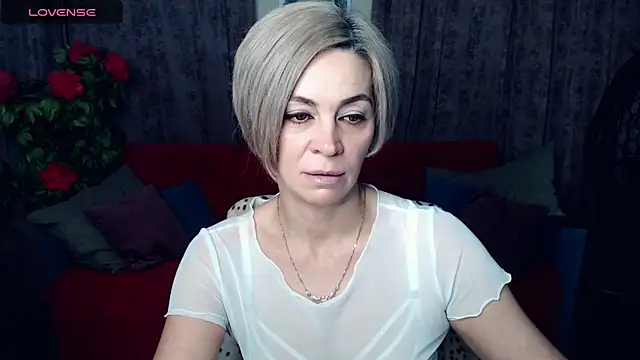 Blonde lola444 online show from 01.12.25