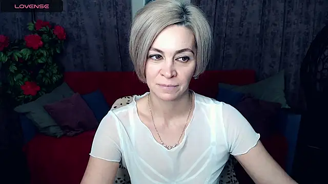Blonde lola444 online show from 01.12.25