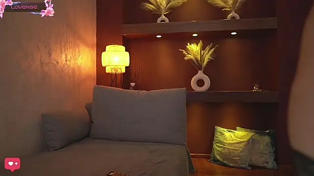 JustinneJade online show from 01.21.25