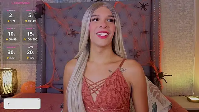 Shantal Joness online show from 10.19.25