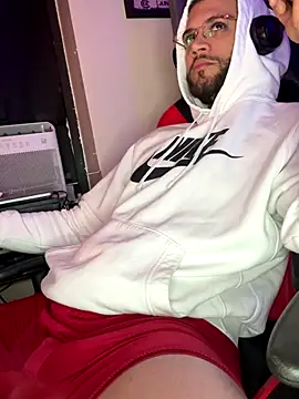 Snapshot of Joker19196 chatting on 10.27.25 Joker19196 online show from 10.27.25