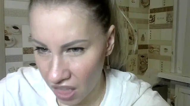 TherestlessKitty online show from 12.07.24