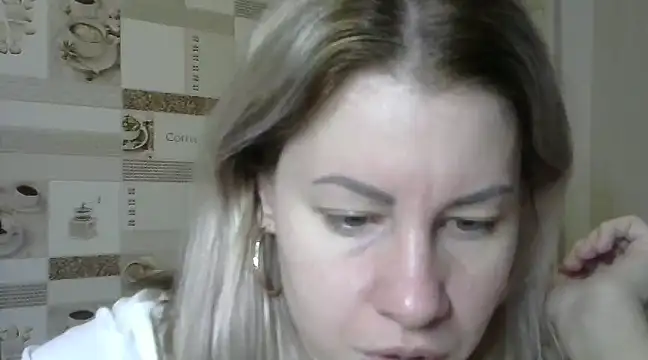 TherestlessKitty online show from 01.13.25