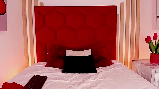 Tayzon Foxxx online show from 07.23.26