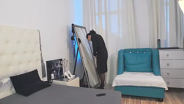 AlinaOnly online show from 01.05.25