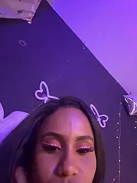 AlisonHoot69 online show from 11.24.25