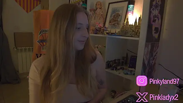 Pinkyladyxxx online show from 04.25.26