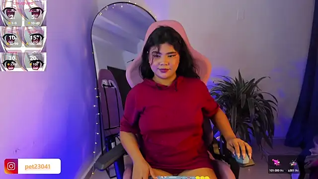 Snapshot of nicky_peyton chatting on 12.07.24 nicky peyton online show from 12.07.24