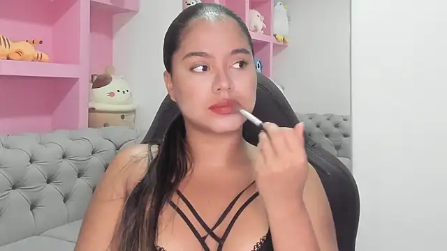 Snapshot of Marilyn-Cooper chatting on 02.28.25 Marilyn-Cooper online show from 02.28.25