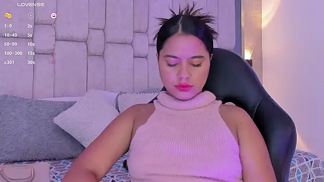 Snapshot of Marilyn-Cooper chatting on 03.07.25 Marilyn-Cooper online show from 03.07.25