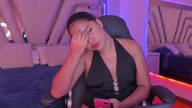 Snapshot of Marilyn-Cooper chatting on 03.21.25 Marilyn-Cooper online show from 03.21.25