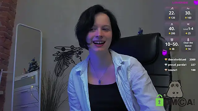 Alina Mills online show from 12.18.24