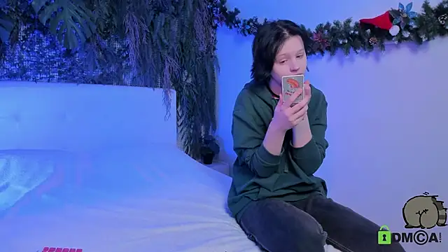 Alina Mills online show from 12.27.24