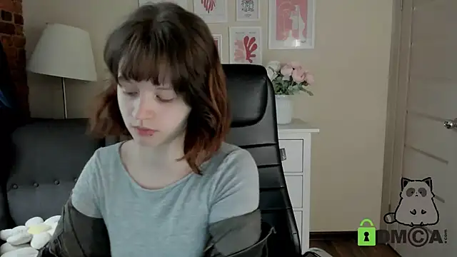 Alina Mills online show from 10.03.25