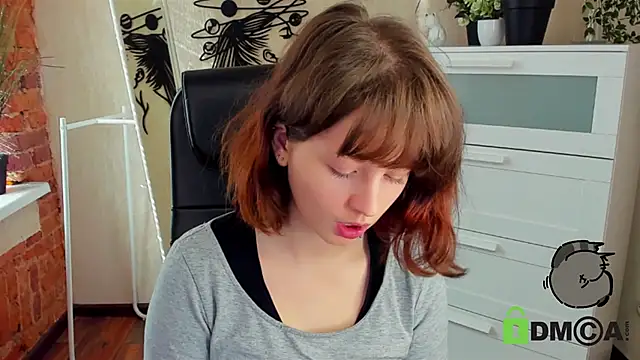 Alina Mills online show from 10.07.25