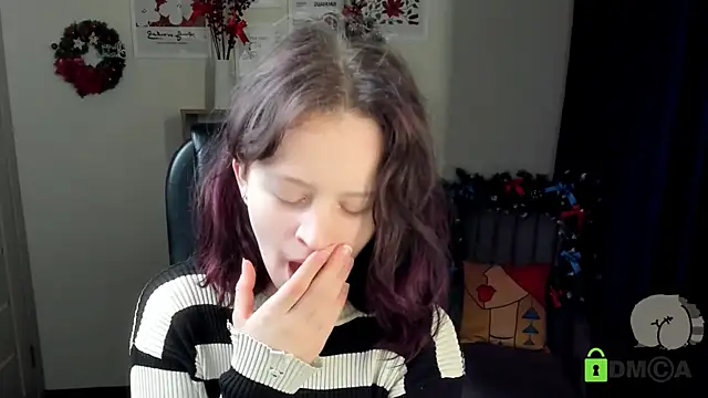 Alina Mills online show from 12.21.25