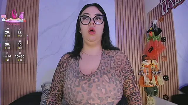 juicy led  online show from 11.01.25