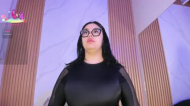 juicy led  online show from 11.07.25