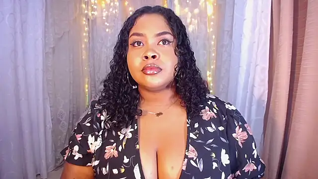 Snapshot of Ana_off_alana chatting on 02.17.25 Ana off alana online show from 02.17.25