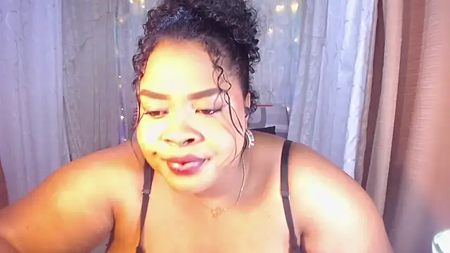 Snapshot of Ana_off_alana chatting on 03.05.25 Ana off alana online show from 03.05.25