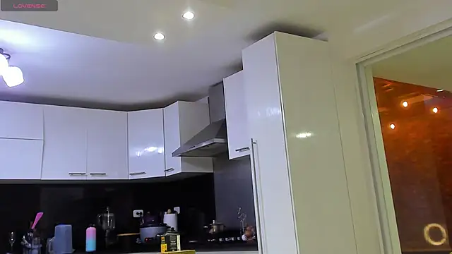 Makonneen online show from 12.20.24