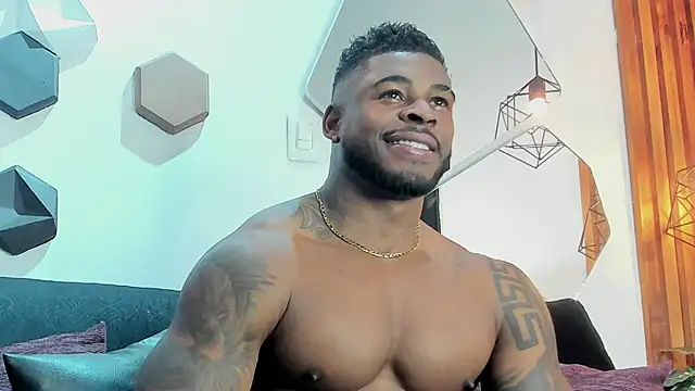 Makonneen online show from 01.02.25