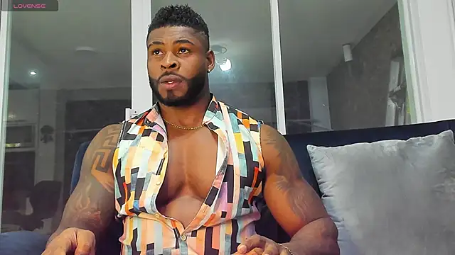 Makonneen online show from 02.18.25