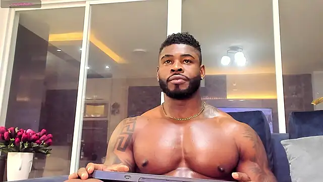 Makonneen online show from 03.08.25