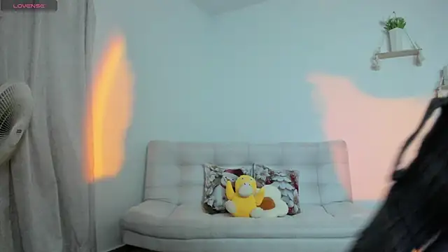 AprilDubois online show from 12.05.24