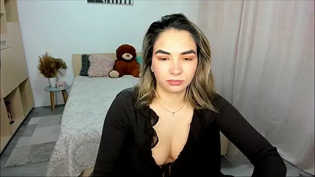 Alexa Dolly12 online show from 03.27.26