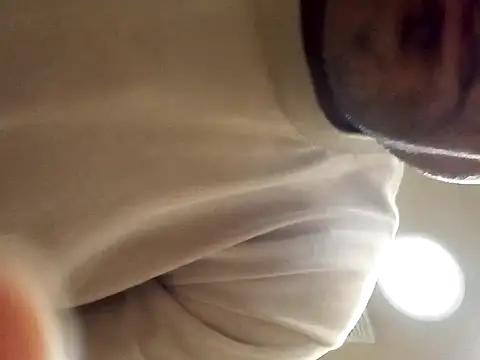 Snapshot of freakzmexx chatting on 11.28.25 freakzmexx online show from 11.28.25