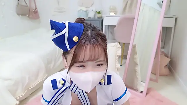 Sayuringo  online show from 01.20.25