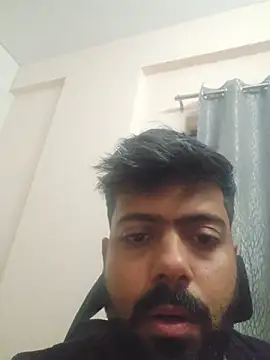 Hornie small Dick01 online show from 01.13.26