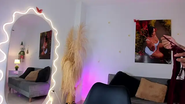 chantall smith online show from 11.17.25