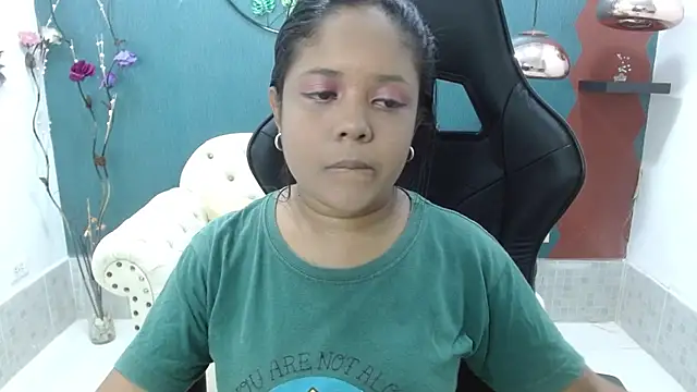 Melikasweetz online show from 02.25.25