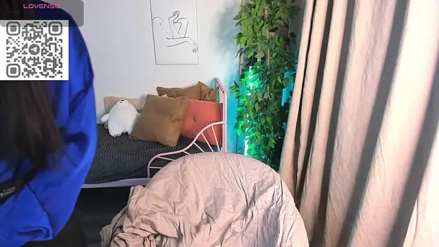 toooyour online show from 09.11.25