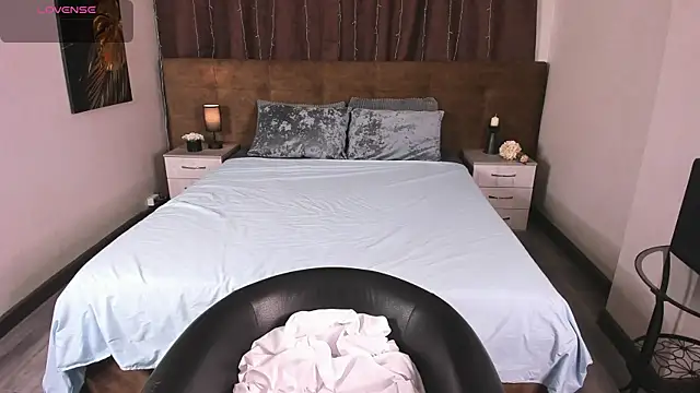 toooyour online show from 10.12.25