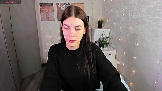 toooyour online show from 10.20.25