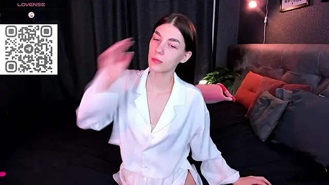 toooyour online show from 11.13.25