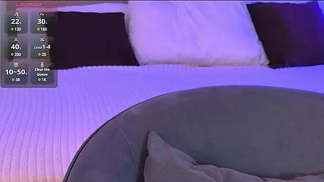 MiaBecky online show from 03.09.25