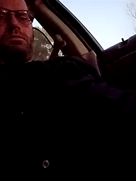 Snapshot of crazycam619 chatting on 10.31.25 crazycam619 online show from 10.31.25