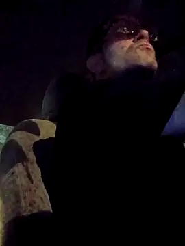 Snapshot of crazycam619 chatting on 11.23.25 crazycam619 online show from 11.23.25