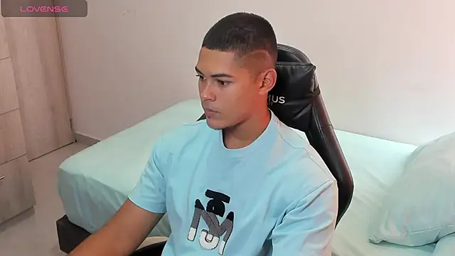 Iamdylan777 online show from 01.12.26