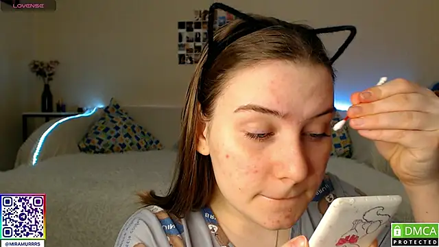 MurrrWorren online show from 02.19.25