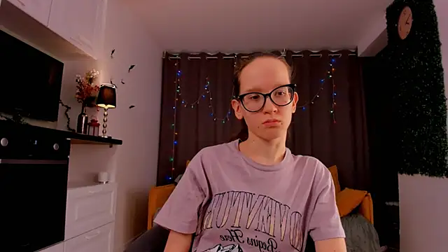 BettyBrowni online show from 02.03.25