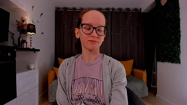 BettyBrowni online show from 02.12.25